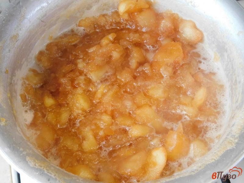 Фото приготовление рецепта: Яблочное пюре на зиму шаг №4