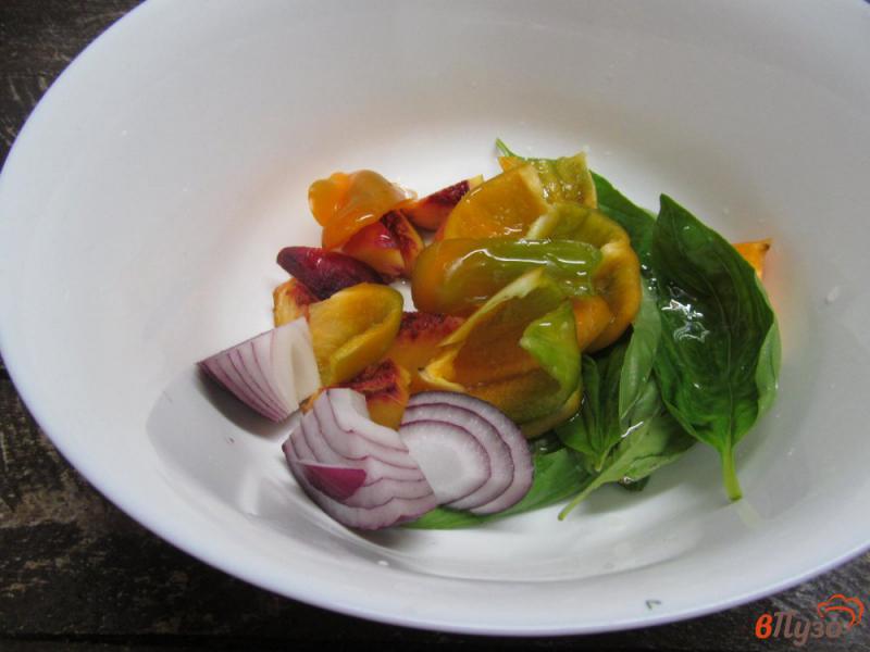 Фото приготовление рецепта: Шашлык из мяса индейки с персиком шаг №4
