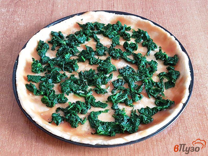 Фото приготовление рецепта: Зеленая пицца шаг №7