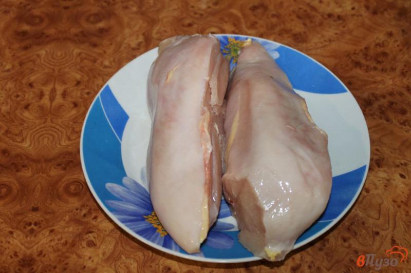 Фото приготовление рецепта: Отбивные из куриного филе с чесночным вкусом шаг №1