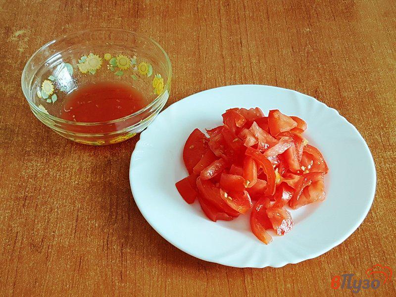 Фото приготовление рецепта: Зеленый салат с тунцом шаг №6