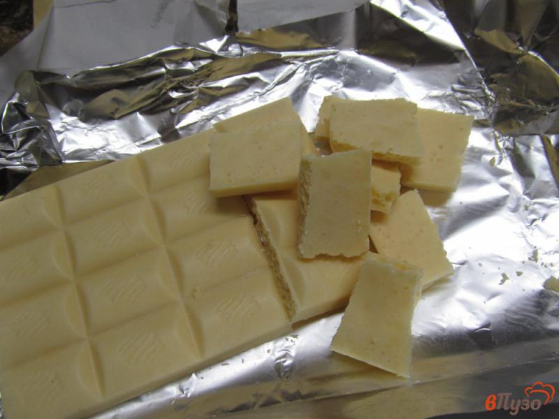 Фото приготовление рецепта: Мусс из белого шоколада шаг №1