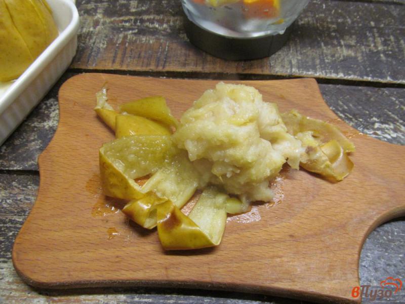 Фото приготовление рецепта: Яблочное пюре с тыквой и творогом шаг №4