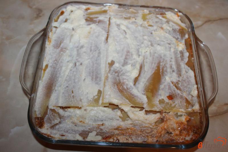 Фото приготовление рецепта: Лазанья с сыром и мясом шаг №10