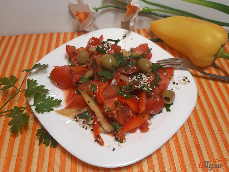 Фото приготовление рецепта: Салат с руколой и кунжутом шаг №8