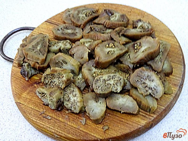 Фото приготовление рецепта: Салат из запеченных баклажанов и перцев шаг №7
