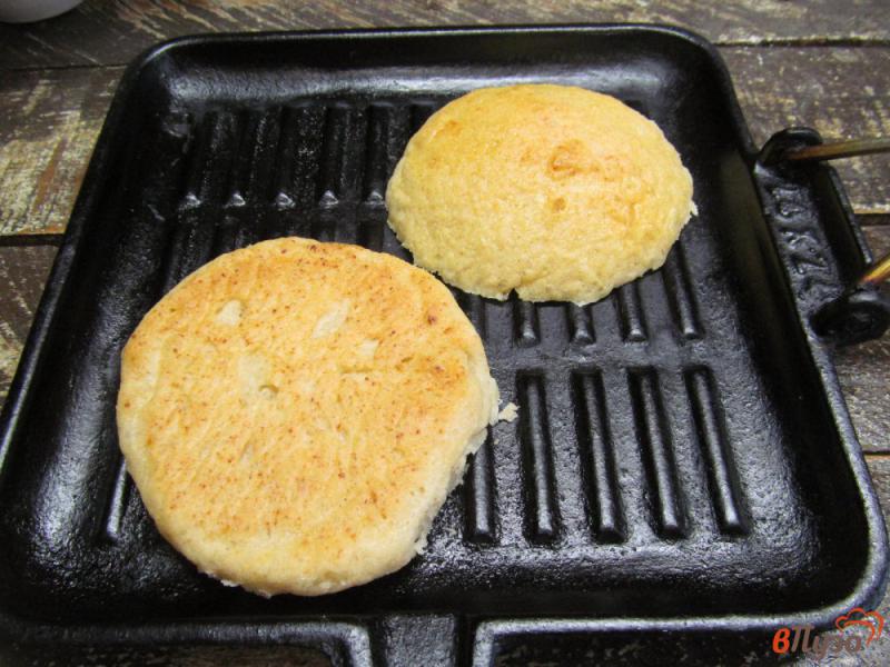 Фото приготовление рецепта: Бутерброд с куриной печенью и маринованной свеклой шаг №6