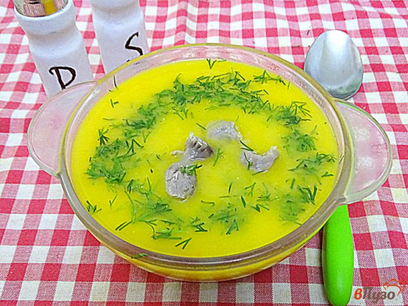 Фото приготовление рецепта: Суп пюре с тыквой на бульоне из куриных желудков шаг №9