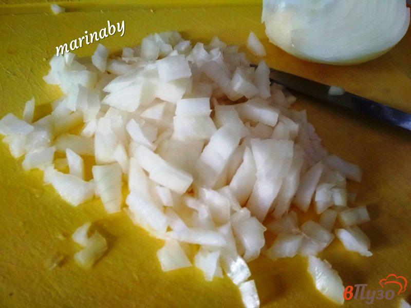 Фото приготовление рецепта: Жаренный острый рис с капустой шаг №1