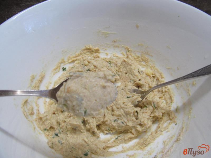 Фото приготовление рецепта: Томатный суп с цветной капустой и картофельными клецками шаг №9