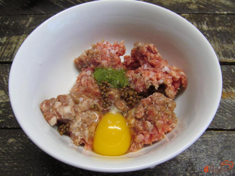 Фото приготовление рецепта: Фрикадельки с «рисом» из цветной капусты шаг №2