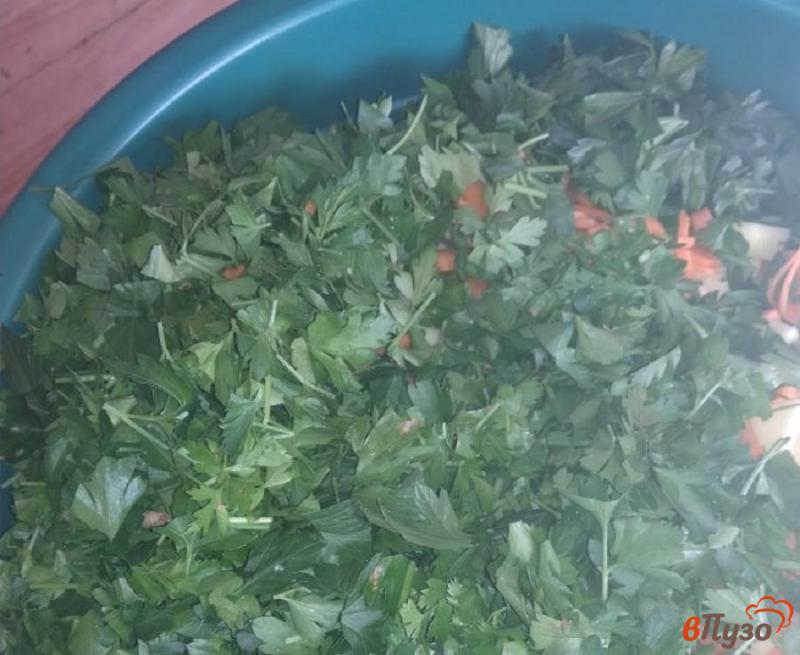 Фото приготовление рецепта: Салат из кабачков на зиму шаг №3
