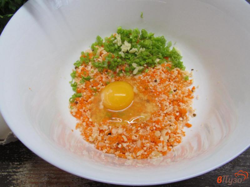 Фото приготовление рецепта: Омлет с «рисом» из цветной капусты шаг №2