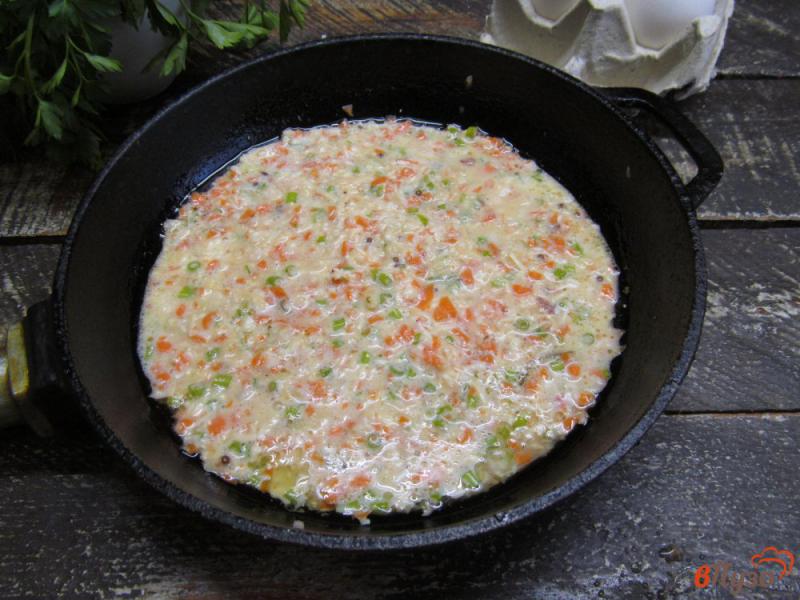 Фото приготовление рецепта: Омлет с «рисом» из цветной капусты шаг №4