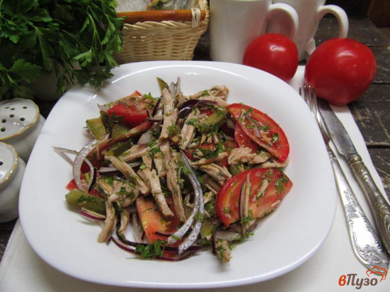 Фото приготовление рецепта: Салат с соленым огурцом и мясом свинины шаг №6
