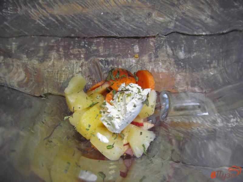 Фото приготовление рецепта: Ягодно-фруктовый смузи с консервированным ананасом шаг №2