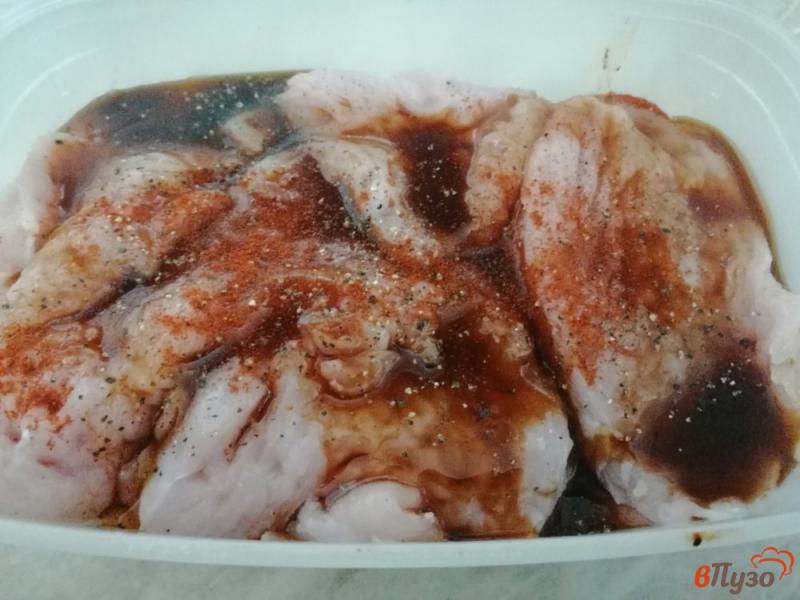Фото приготовление рецепта: Грудка индейки в соусе Терияки с болгарским перцем шаг №3