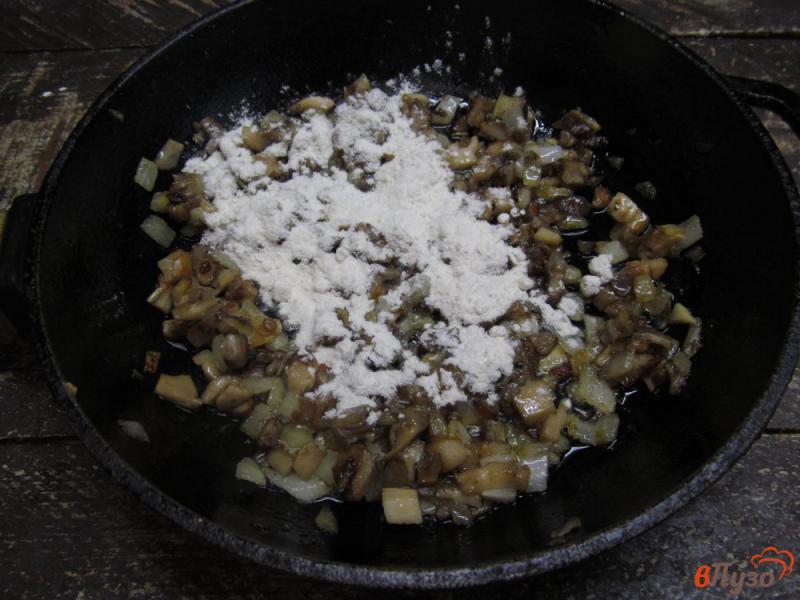 Фото приготовление рецепта: Домашний сгущенный крем из грибов шаг №5