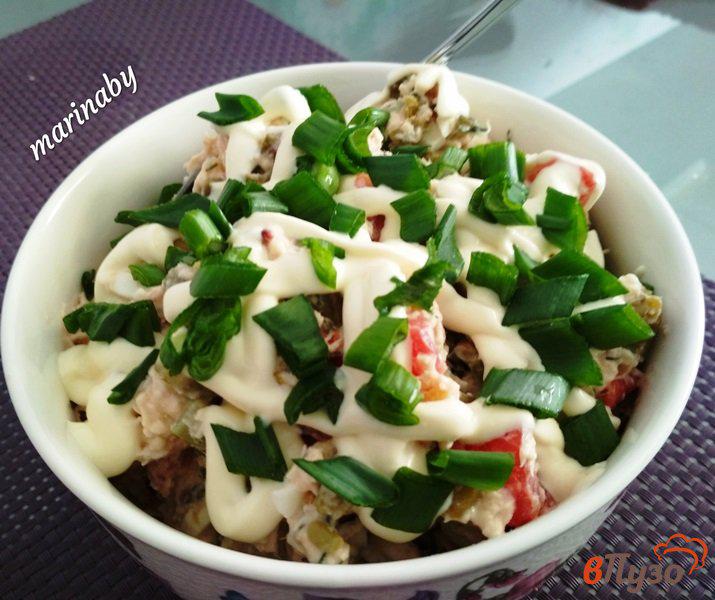 Фото приготовление рецепта: Салат из куриной грудки и овощей шаг №16