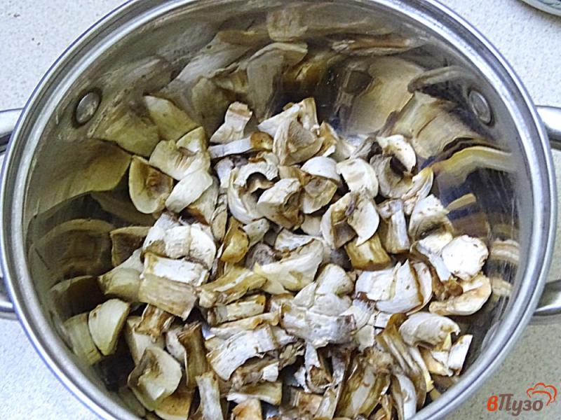 Фото приготовление рецепта: Свекольник постный с грибами шаг №3