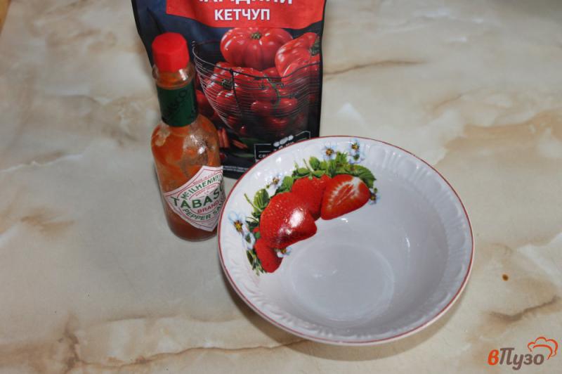 Фото приготовление рецепта: Антрекоты в остром томатном соусе шаг №5