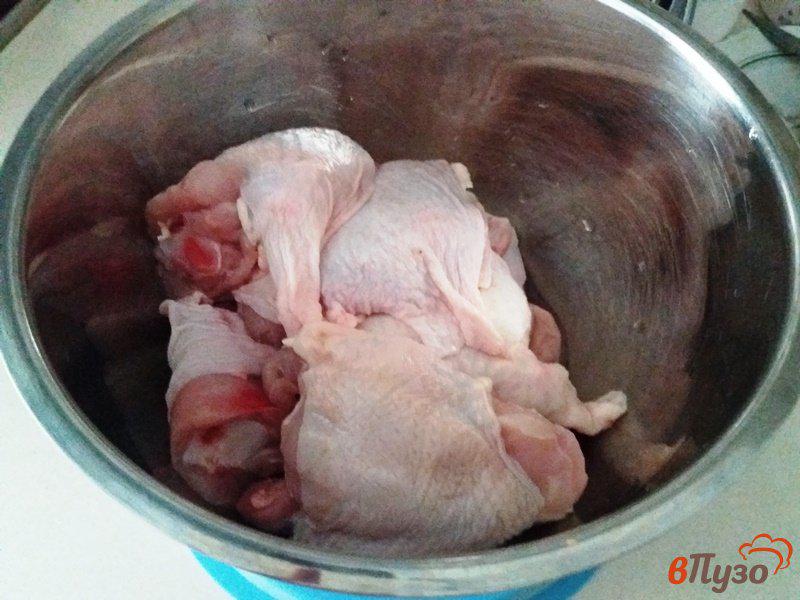Фото приготовление рецепта: Запеченные пряные куриные бедрышки шаг №1