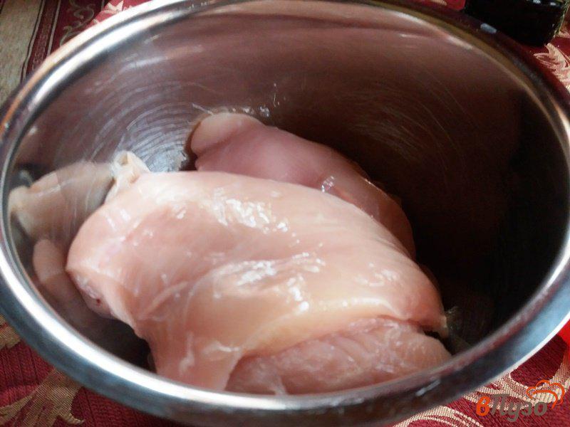 Фото приготовление рецепта: Куриные отбивные в чесночном маринаде шаг №1