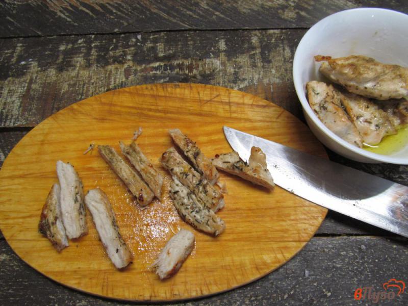Фото приготовление рецепта: Макароны с грибами и свининой в сливочном соусе шаг №3