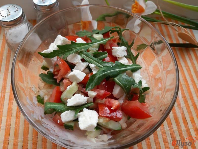 Фото приготовление рецепта: Салат с рукколой и рикоттой шаг №7