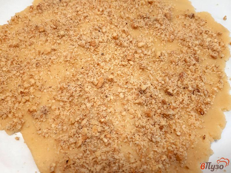 Фото приготовление рецепта: Печенье песочное с орехами шаг №9
