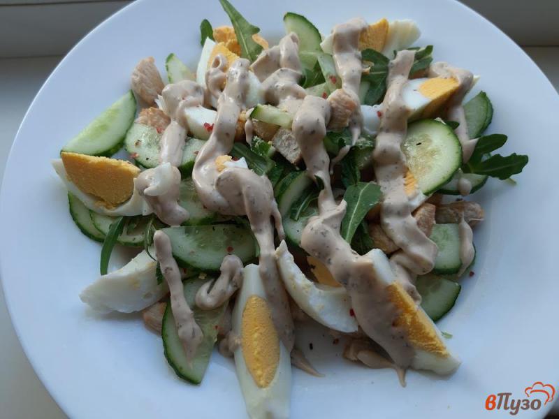 Фото приготовление рецепта: Салат с курицей и апельсином шаг №10
