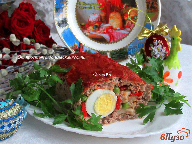 Фото приготовление рецепта: Мясной рулет с яйцами и овощами «Дальян кёфте» шаг №7