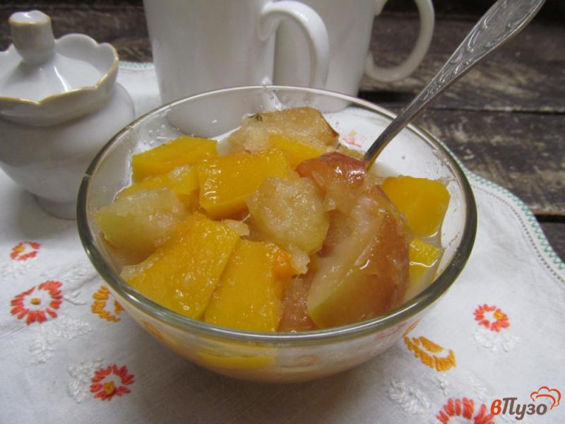 Фото приготовление рецепта: Десерт из тыквы и яблока в соке ананаса шаг №6