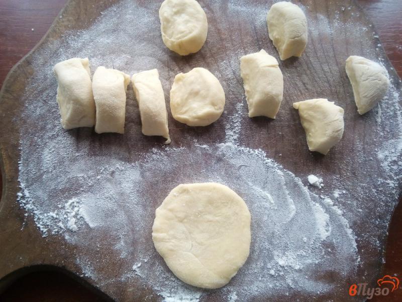 Фото приготовление рецепта: Вареники с картофелем и печенью шаг №8