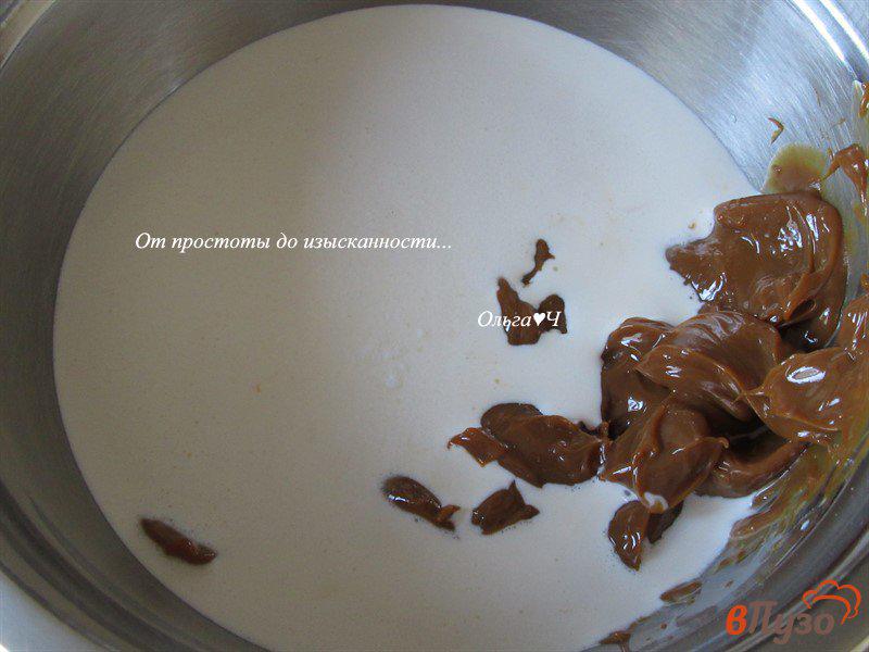 Фото приготовление рецепта: Торт «Три молока» с вареной сгущенкой шаг №5
