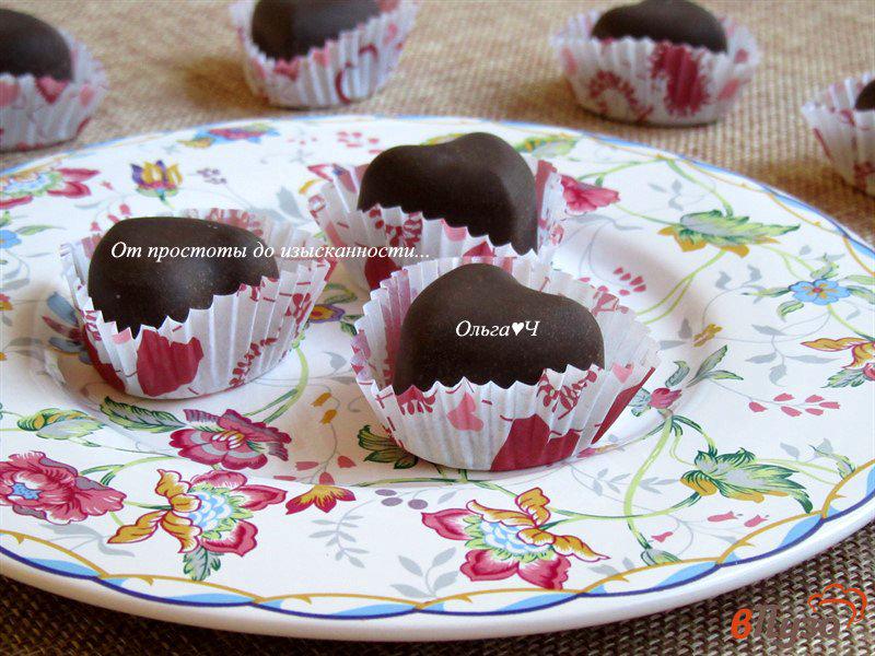 Фото приготовление рецепта: Темный шоколад из кэроба с миндалем и корицей шаг №6