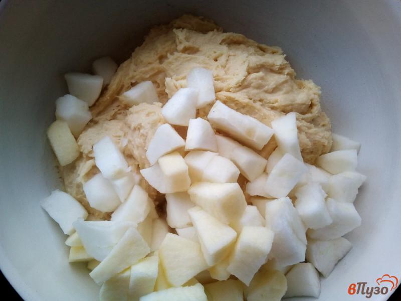 Фото приготовление рецепта: Печенье с яблоками шаг №6