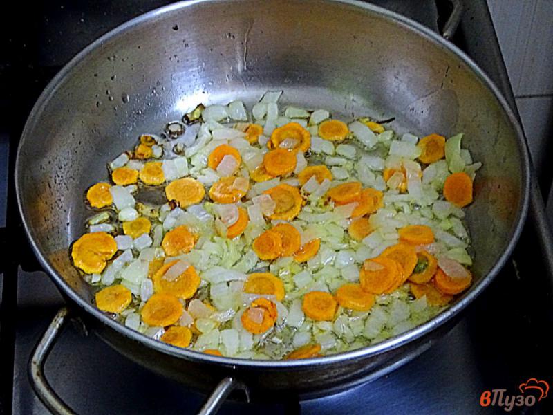 Фото приготовление рецепта: Диетическая тушёная говядина с овощами шаг №5