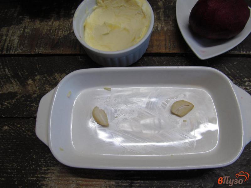 Фото приготовление рецепта: Картофельный гратен со свеклой шаг №2