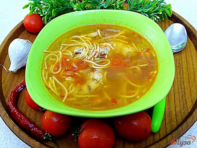Фото приготовление рецепта: Томатный суп с вермишелью (Zupa pomidorowa) шаг №8