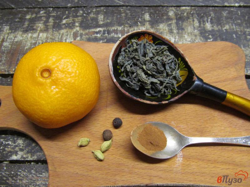 Фото приготовление рецепта: Мандариновый чай шаг №1