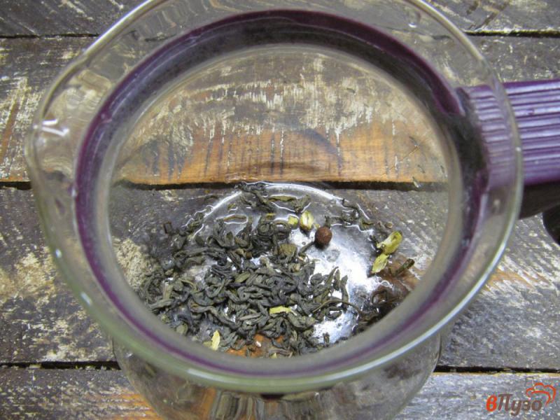 Фото приготовление рецепта: Мандариновый чай шаг №2