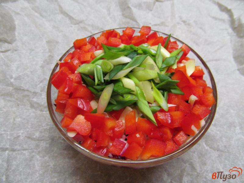 Фото приготовление рецепта: Свекольный салат с болгарским перцем шаг №6
