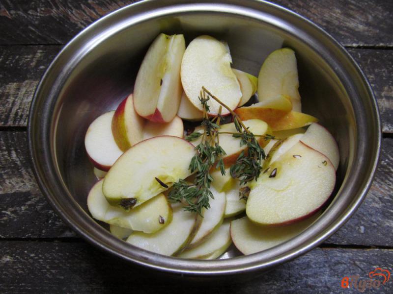 Фото приготовление рецепта: Мандариново-яблочный компот с ванилью шаг №2