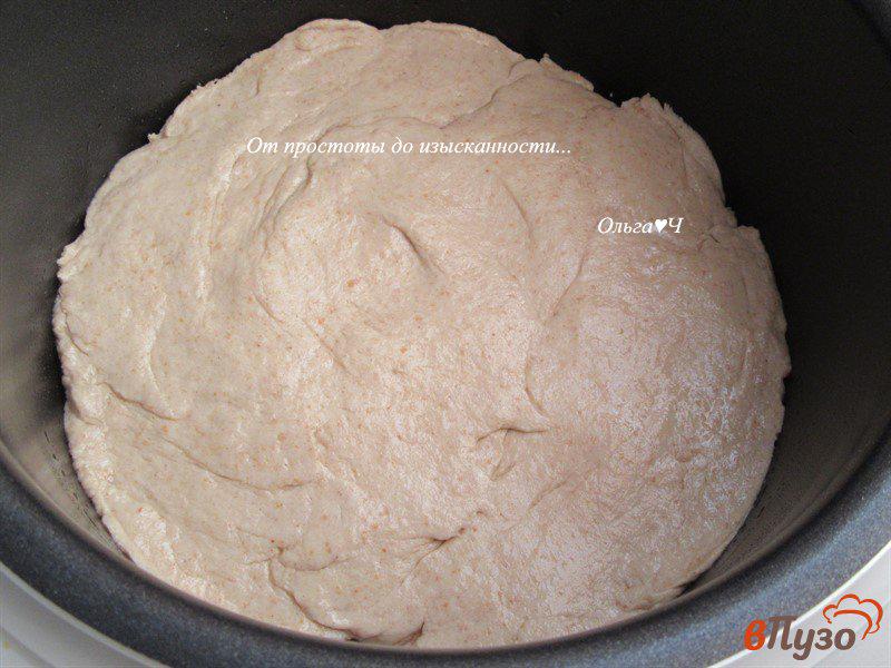 Фото приготовление рецепта: Цельнозерновой гречневый хлеб с овсяной мукой и кориандром шаг №5