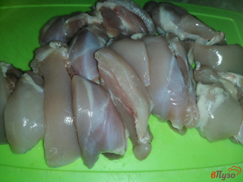 Фото приготовление рецепта: Курица со стручковой фасолью шаг №1