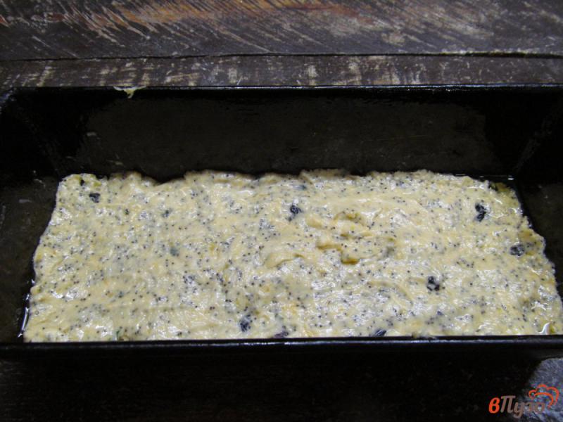 Фото приготовление рецепта: Тыквенный кекс с маком и изюмом шаг №8