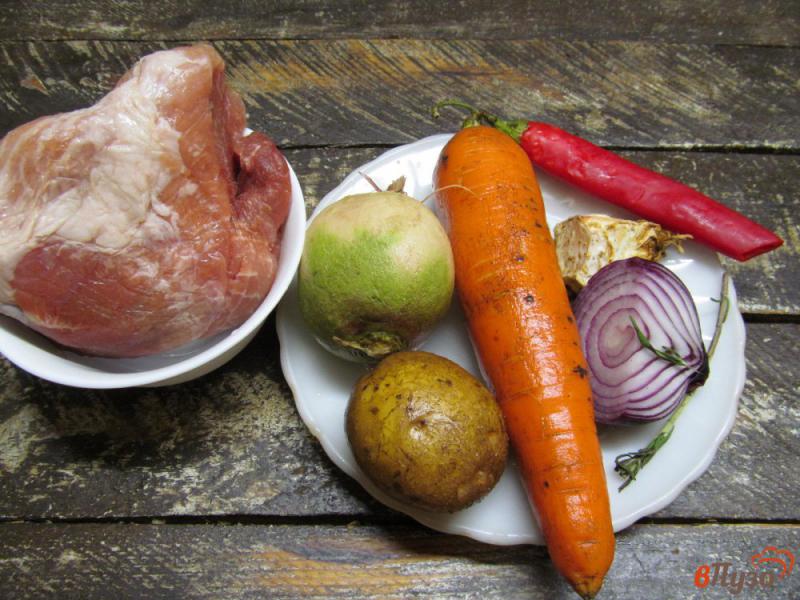 Фото приготовление рецепта: Потофе - мясо с овощами шаг №1