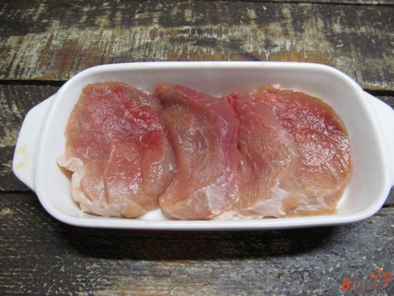 Фото приготовление рецепта: Запеченная свинина с грушами шаг №2