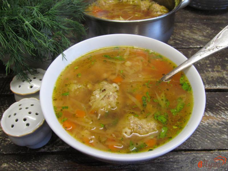 Фото приготовление рецепта: Вермишелевый суп со свекольными фрикадельками шаг №9